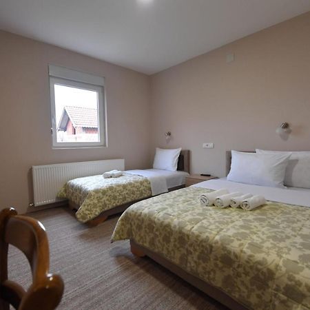 Olimp Motel Kraljevo Eksteriør billede